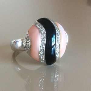 Coral and black onyx diamonds ring
